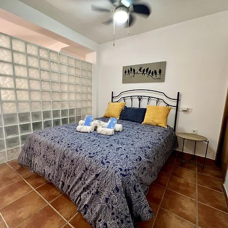 トレモリノスLa Casita Del Pescador De La Carihuelaアパートメント エクステリア 写真